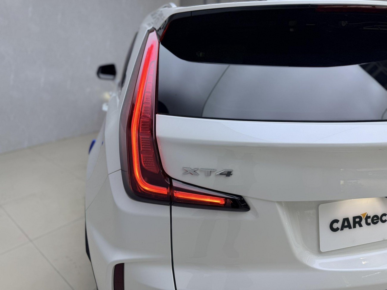 Cadillac XT4 2025