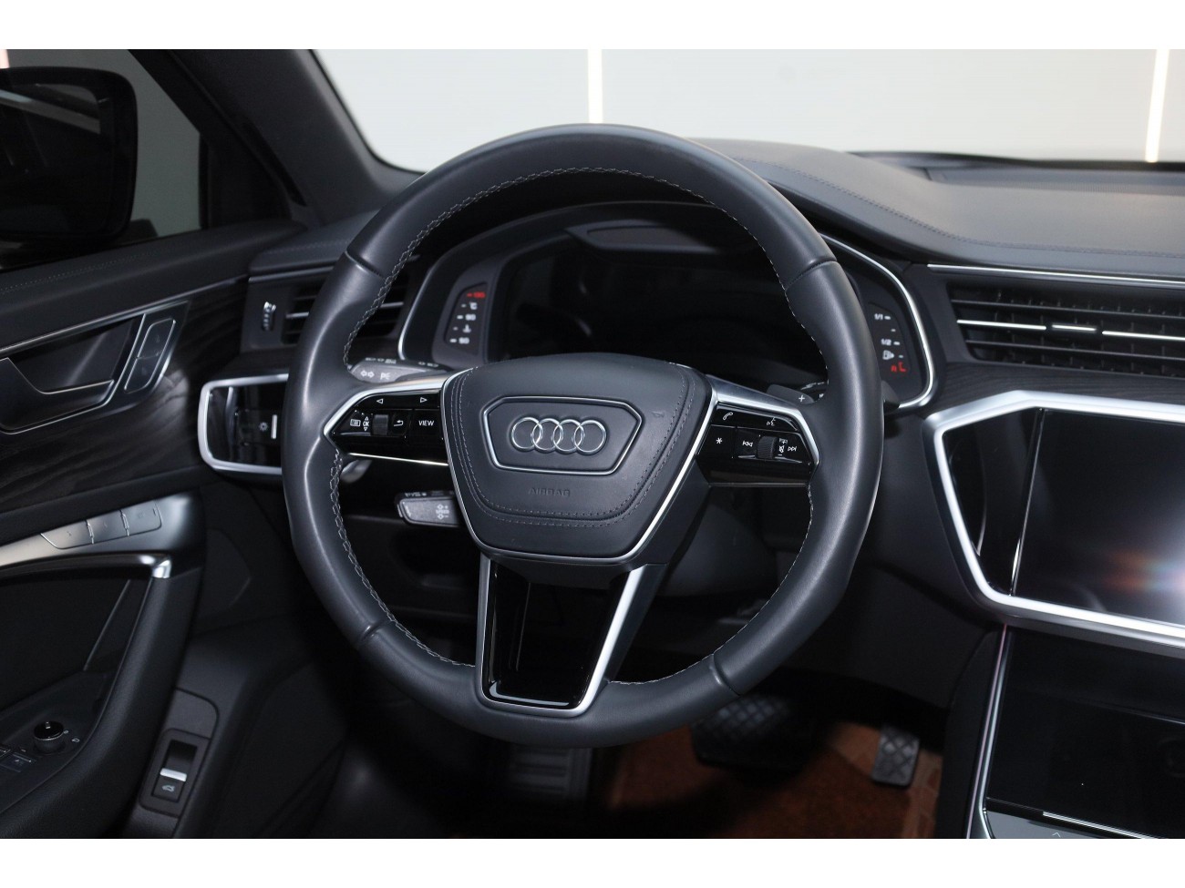 Audi A6L 45 TFSI 2024