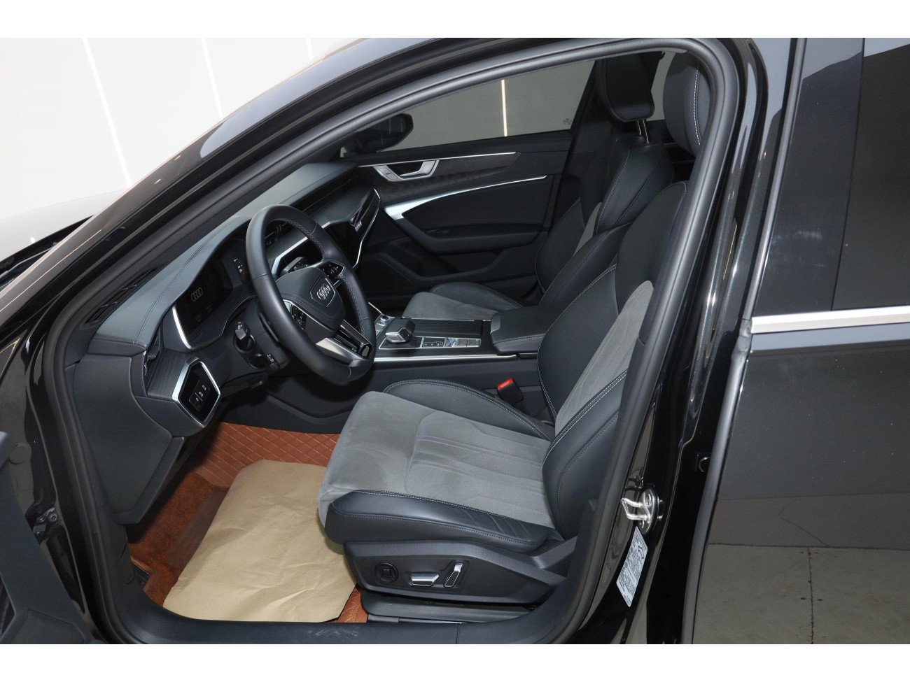 Audi A6L 45 TFSI 2024