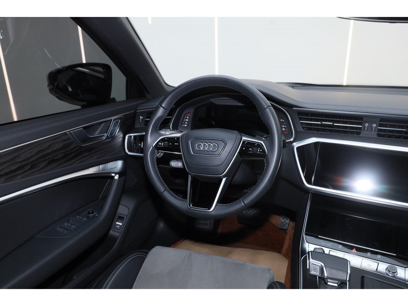 Audi A6L 45 TFSI 2024