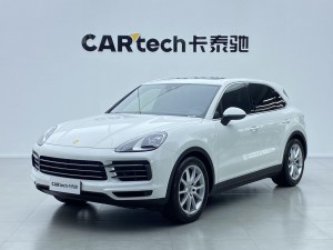 Porsche Cayenne 2022