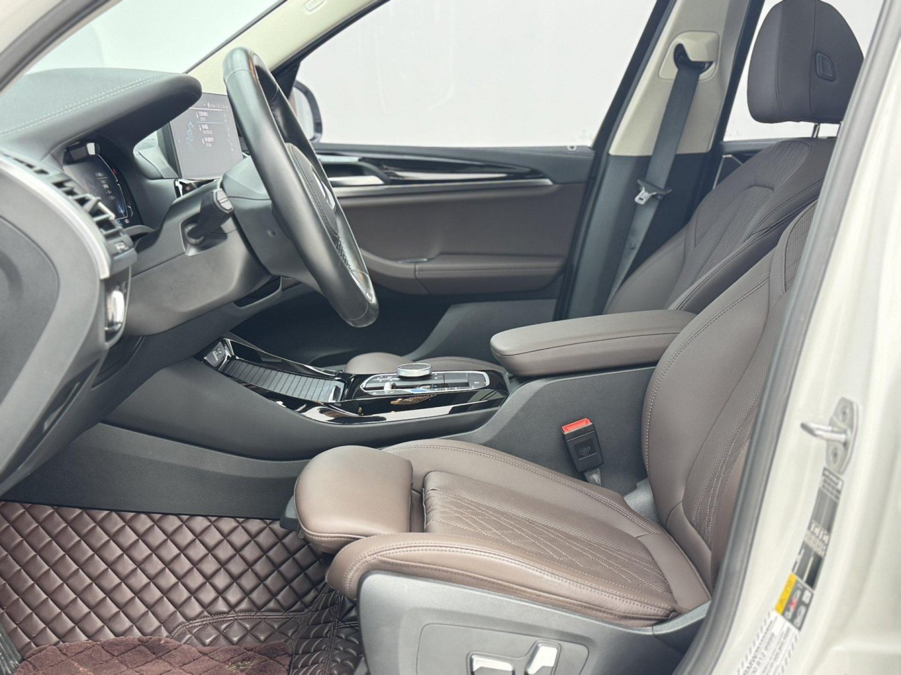 BMW iX3 2023