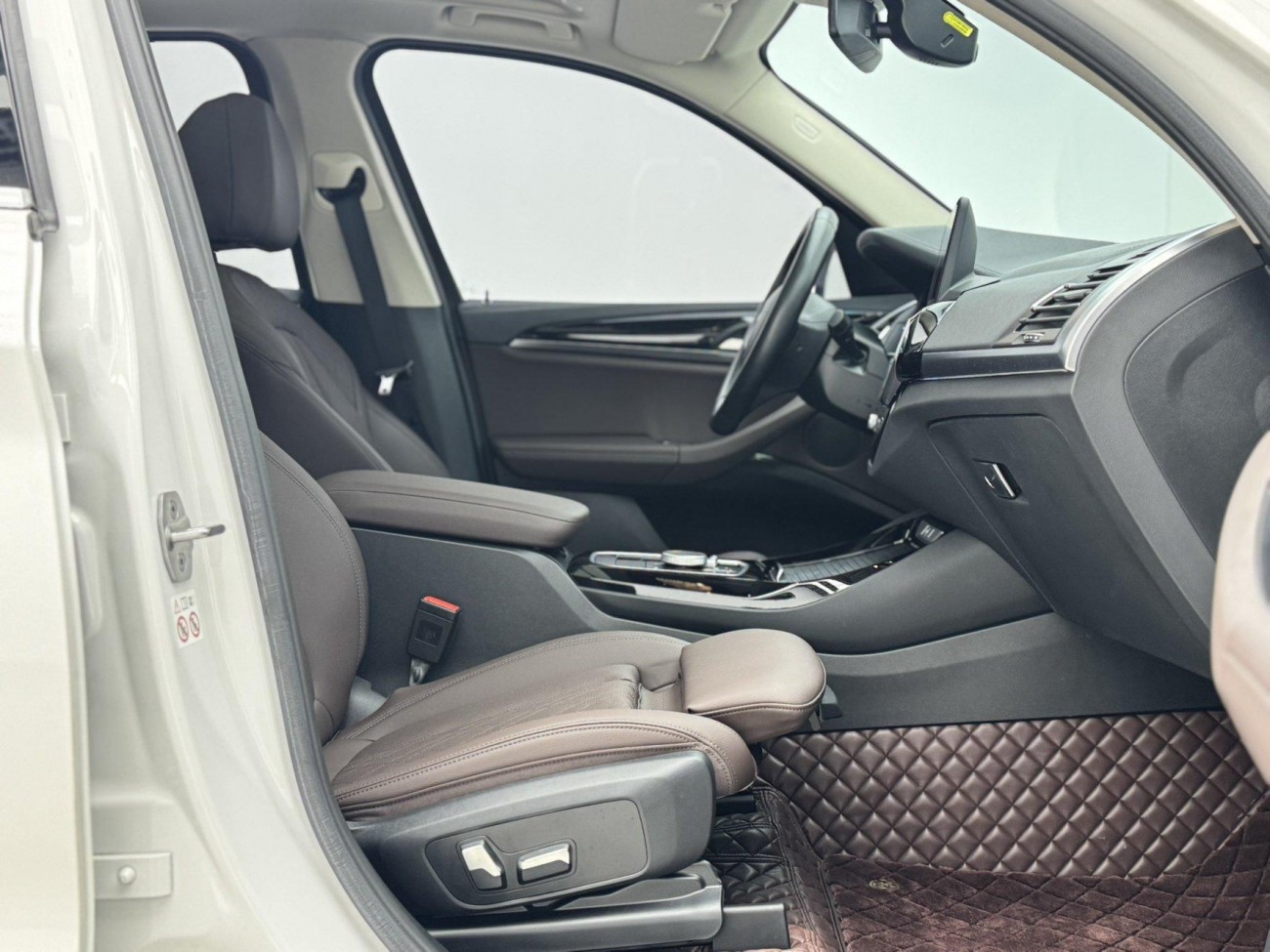 BMW iX3 2023