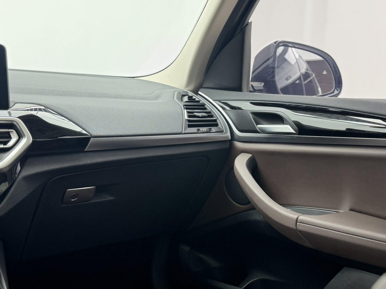 BMW iX3 2023