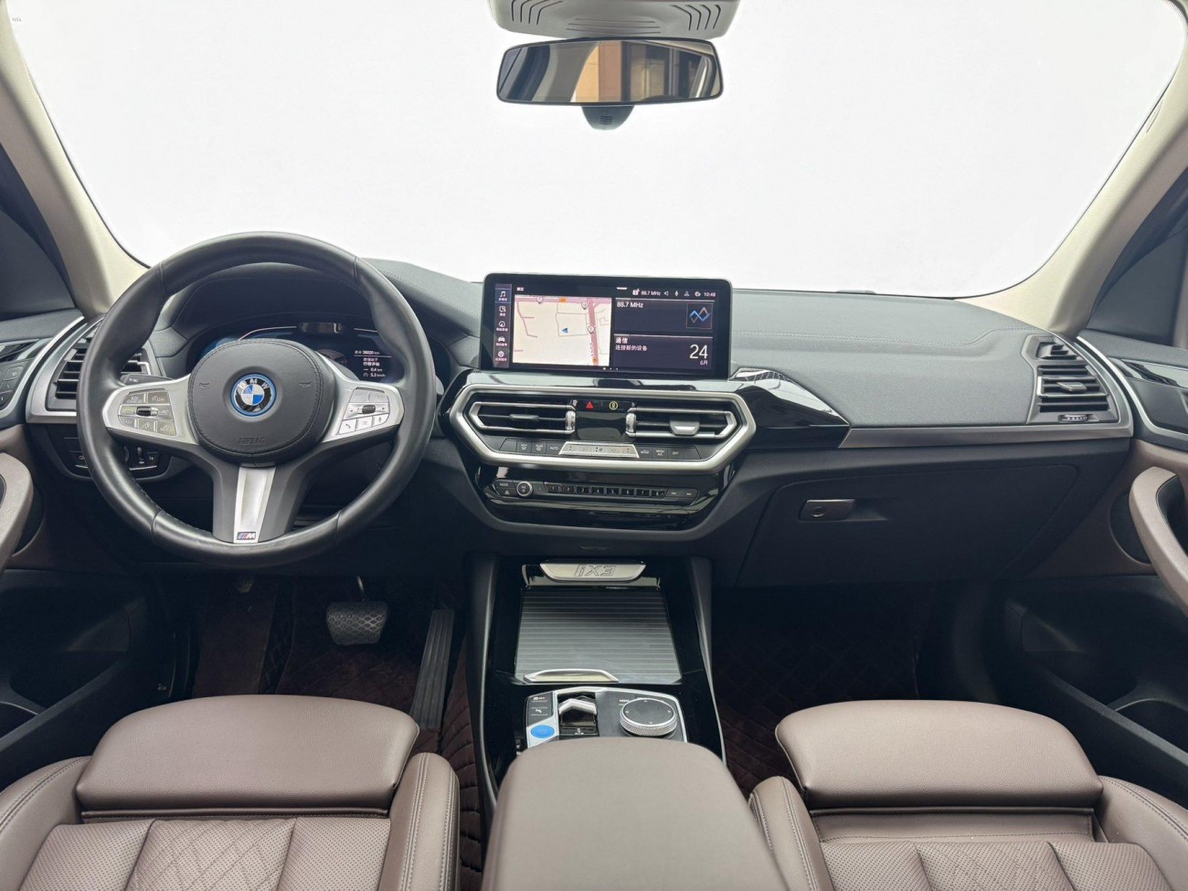 BMW iX3 2023