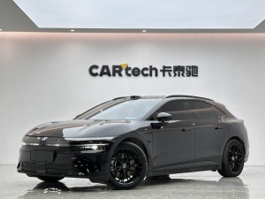 Zeekr 007 2025