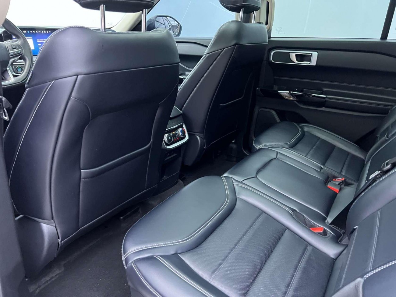 Ford Explorer 2023