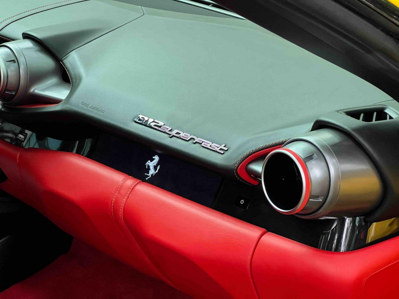 Ferrari 812 2018