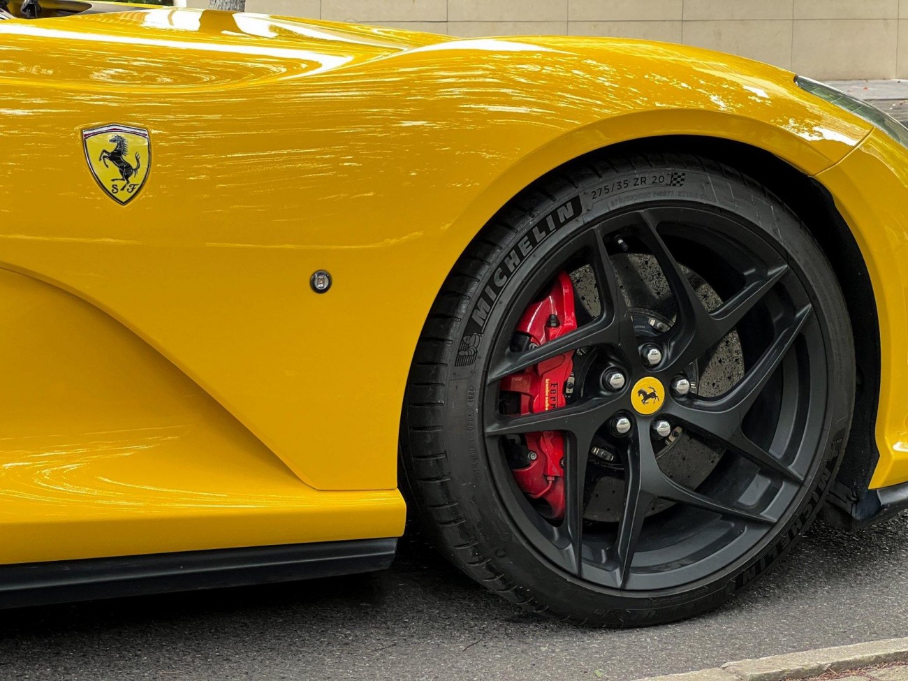 Ferrari 812 2018