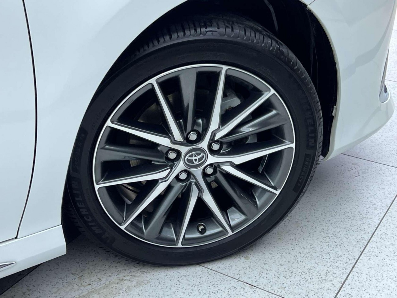 Toyota Camry 2023