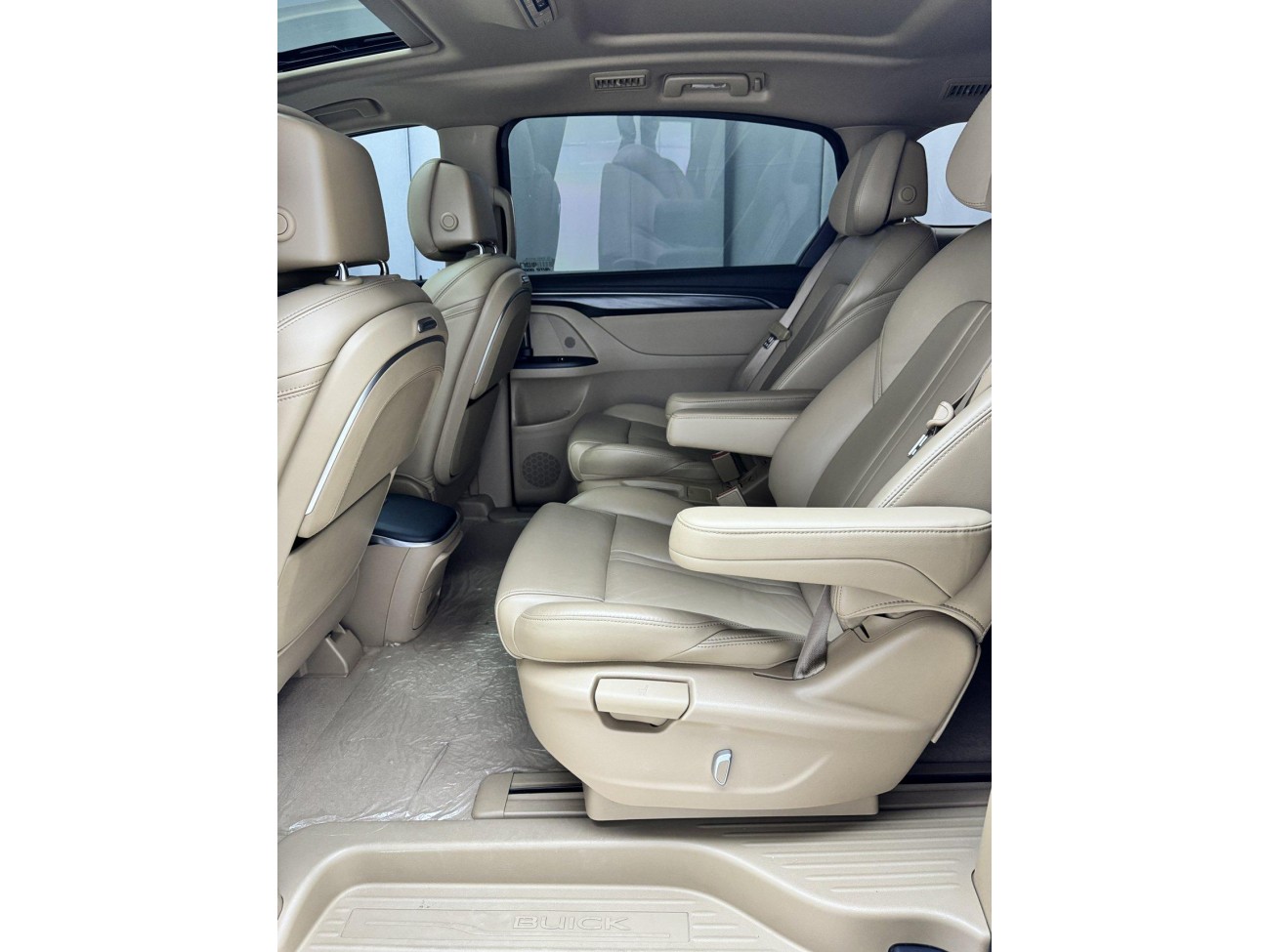 Buick GL8 2021