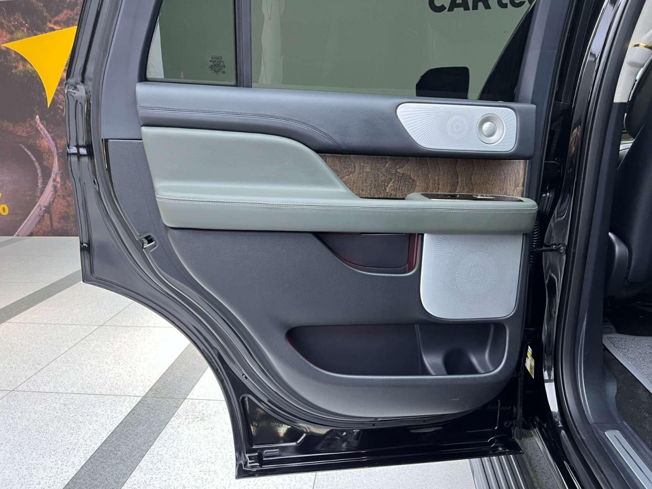 Lincoln Navigator 2023