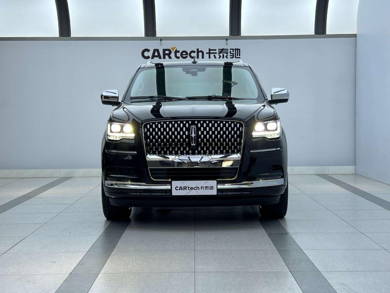 Lincoln Navigator 2023