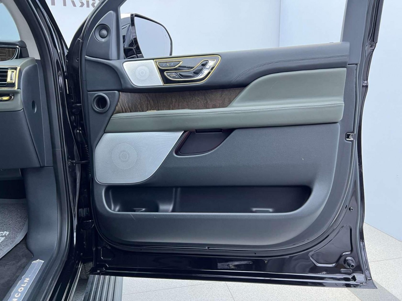 Lincoln Navigator 2023