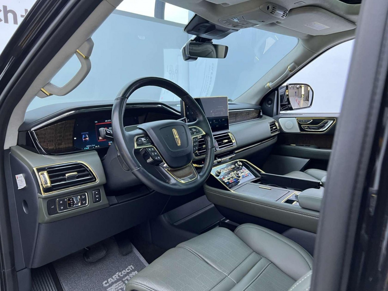 Lincoln Navigator 2023