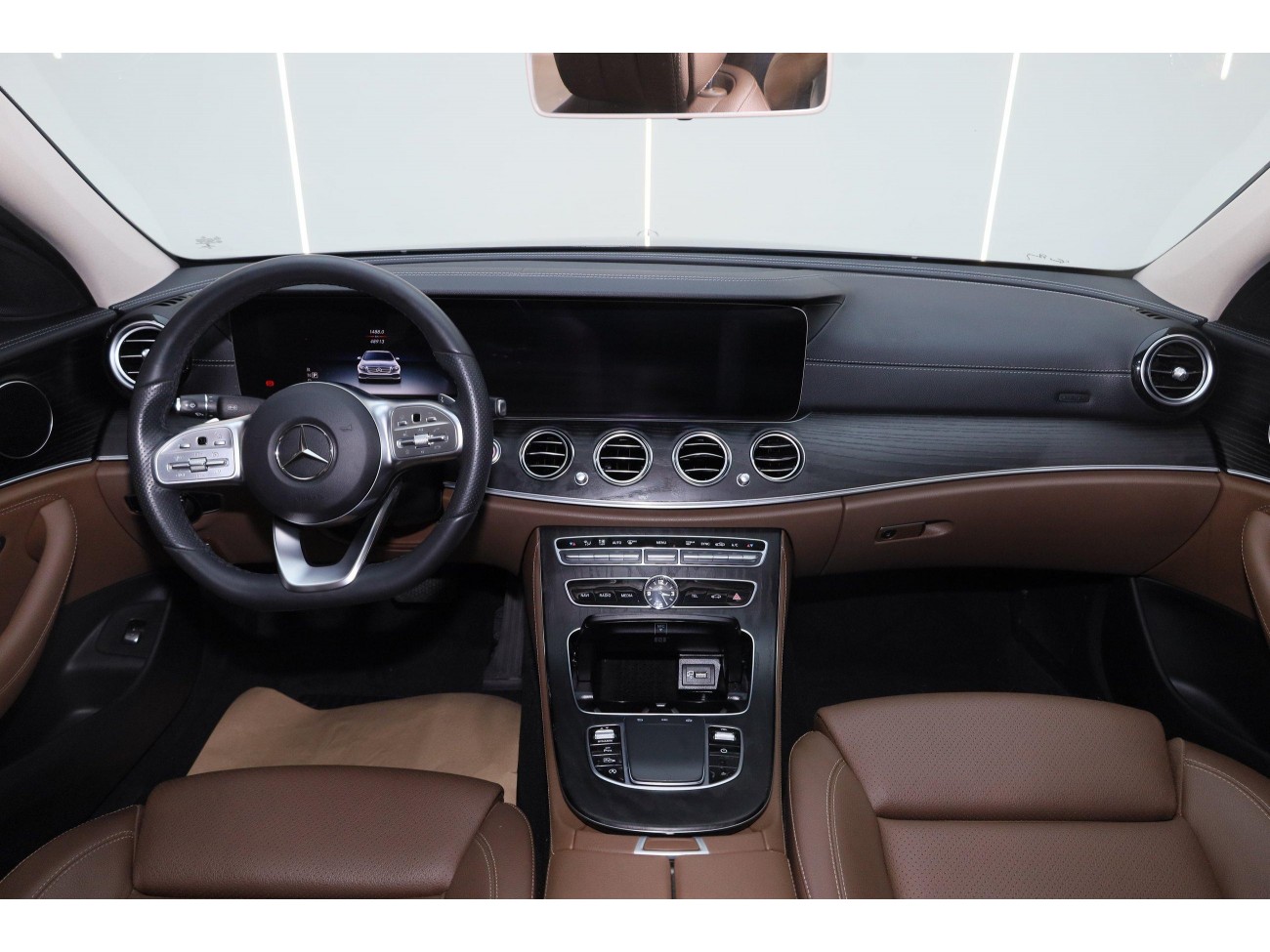 Mercedes-Benz E 260 L 2020