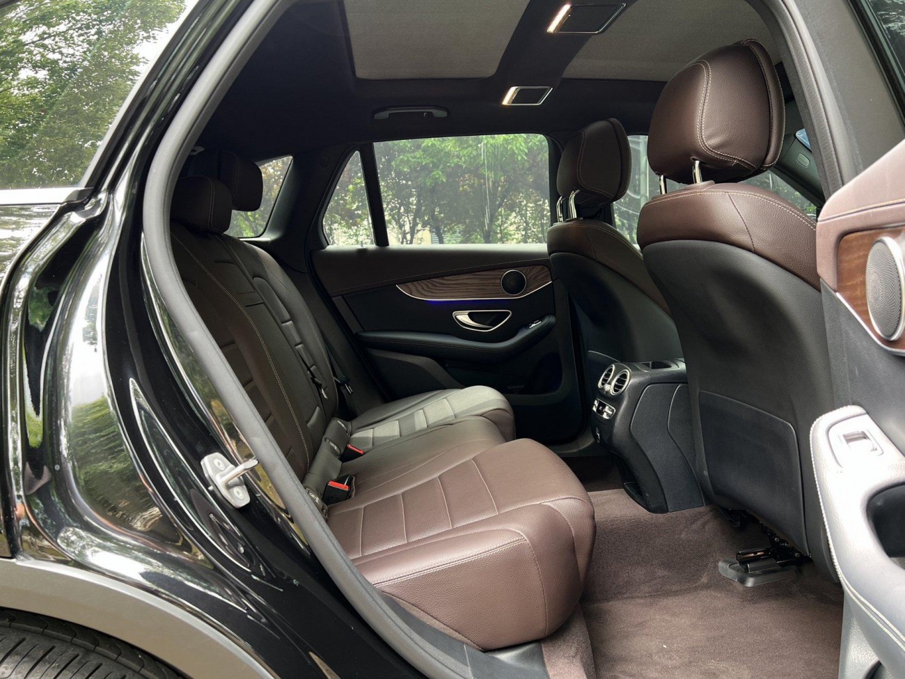 Mercedes-Benz GLC 260 L 2022