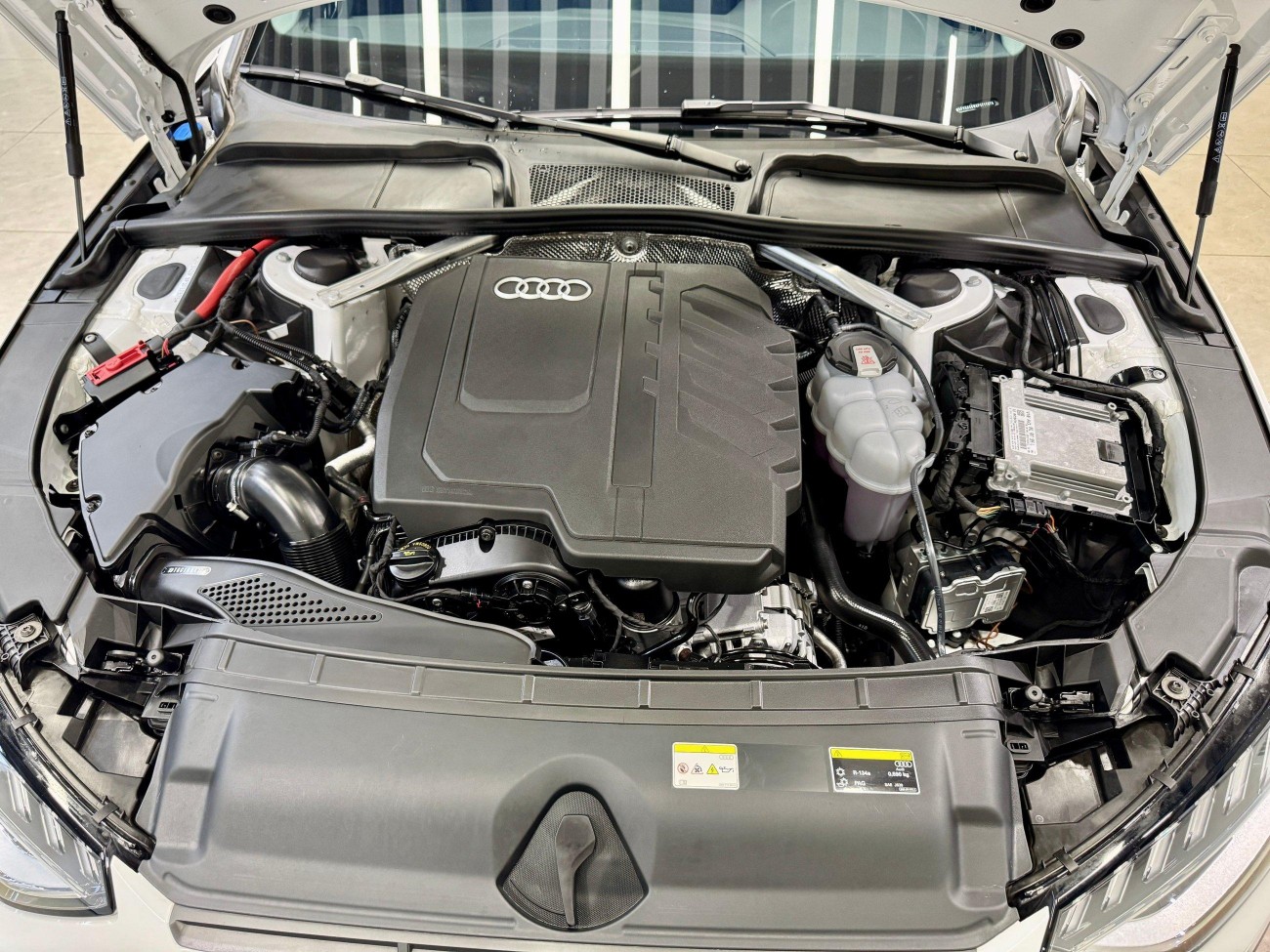 Audi A4L 40 TFSI 2023