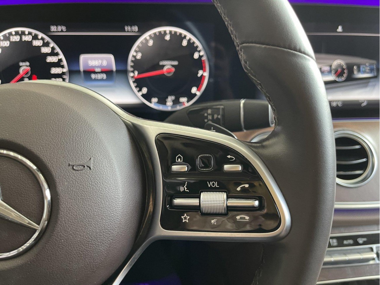 Mercedes-Benz E 300 L 2020