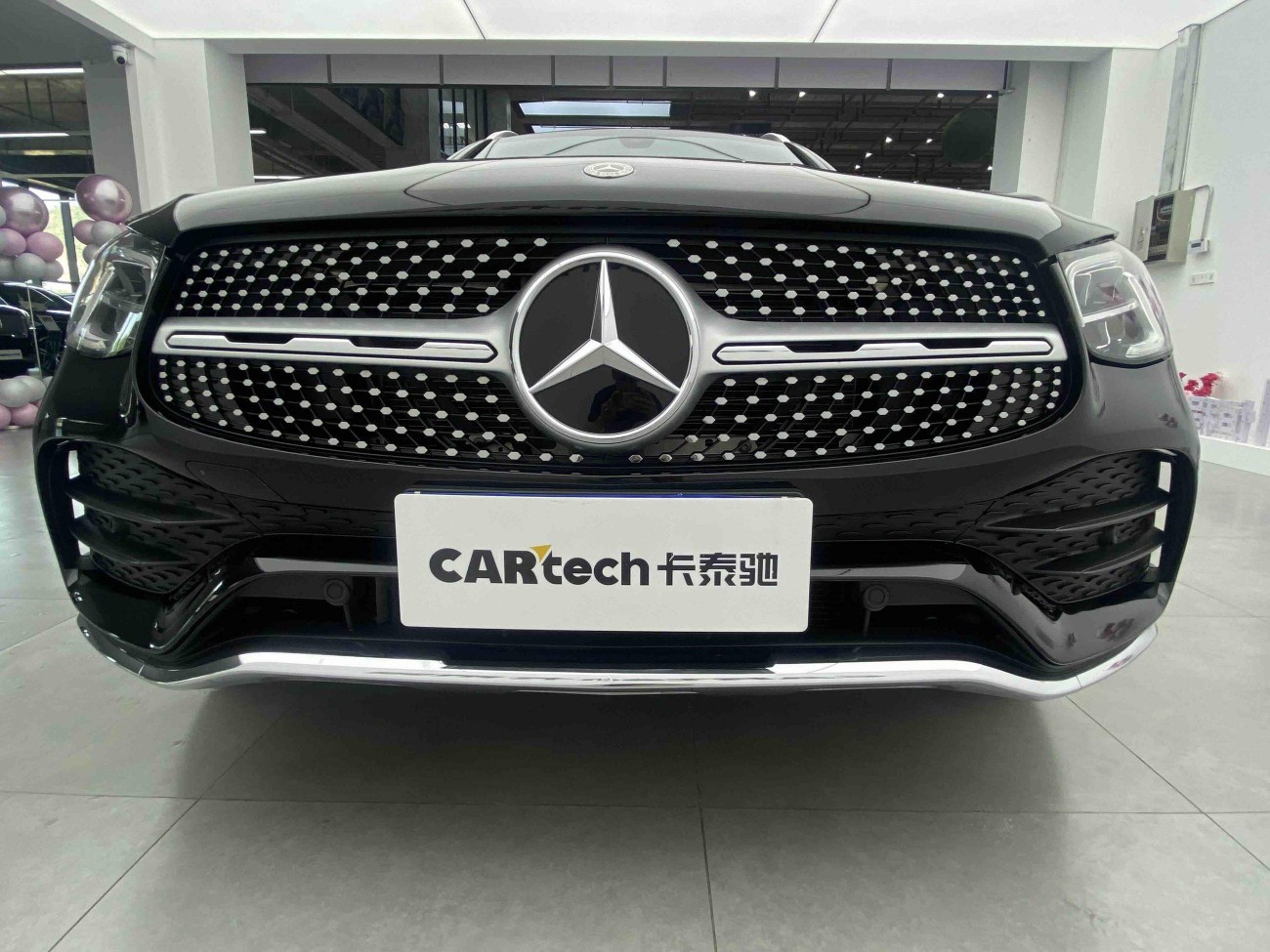 Mercedes-Benz GLC 260 L 2021