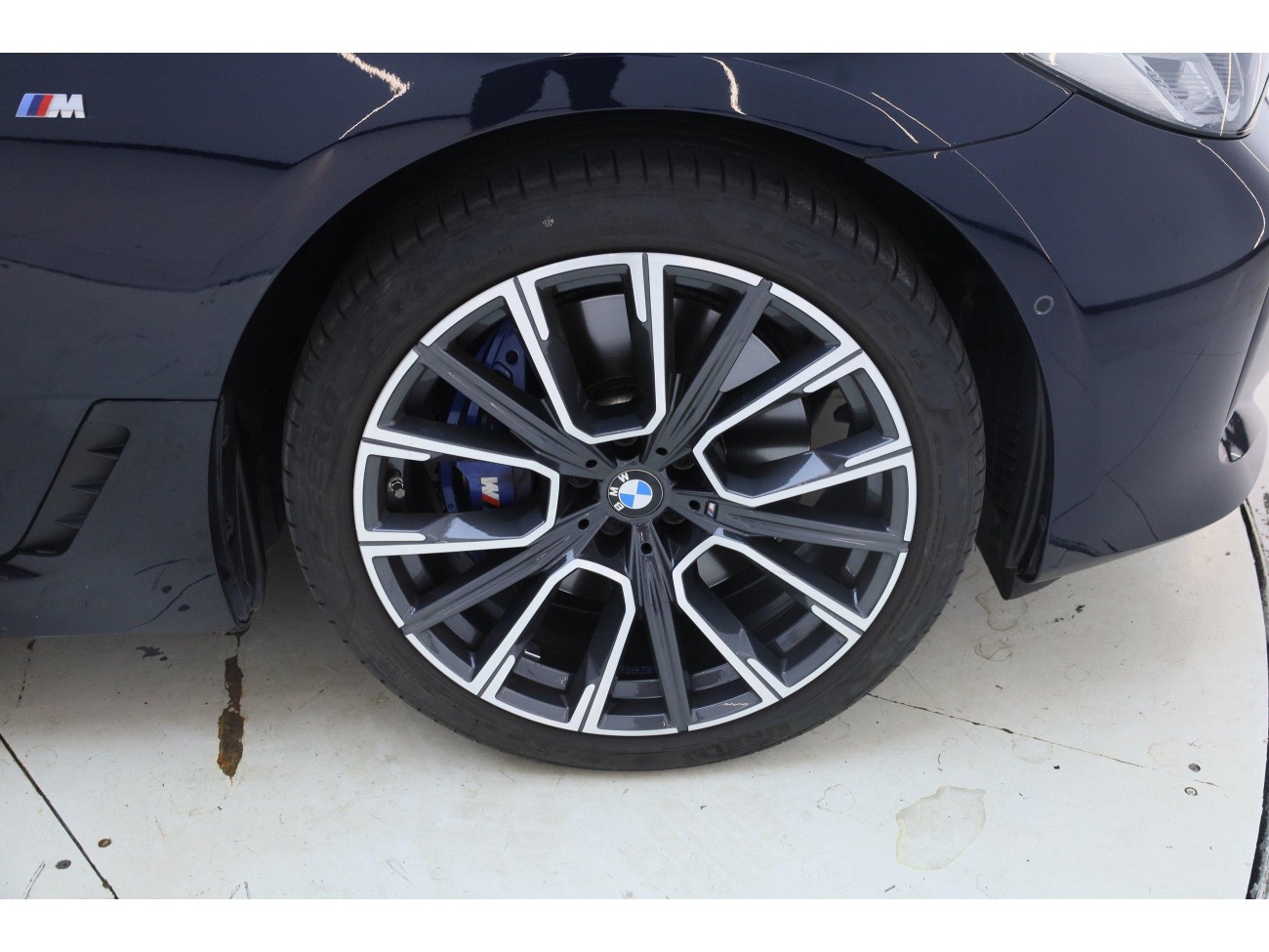 BMW 6GT 2024