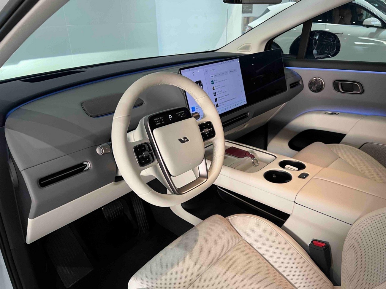 Li Auto i8 2026