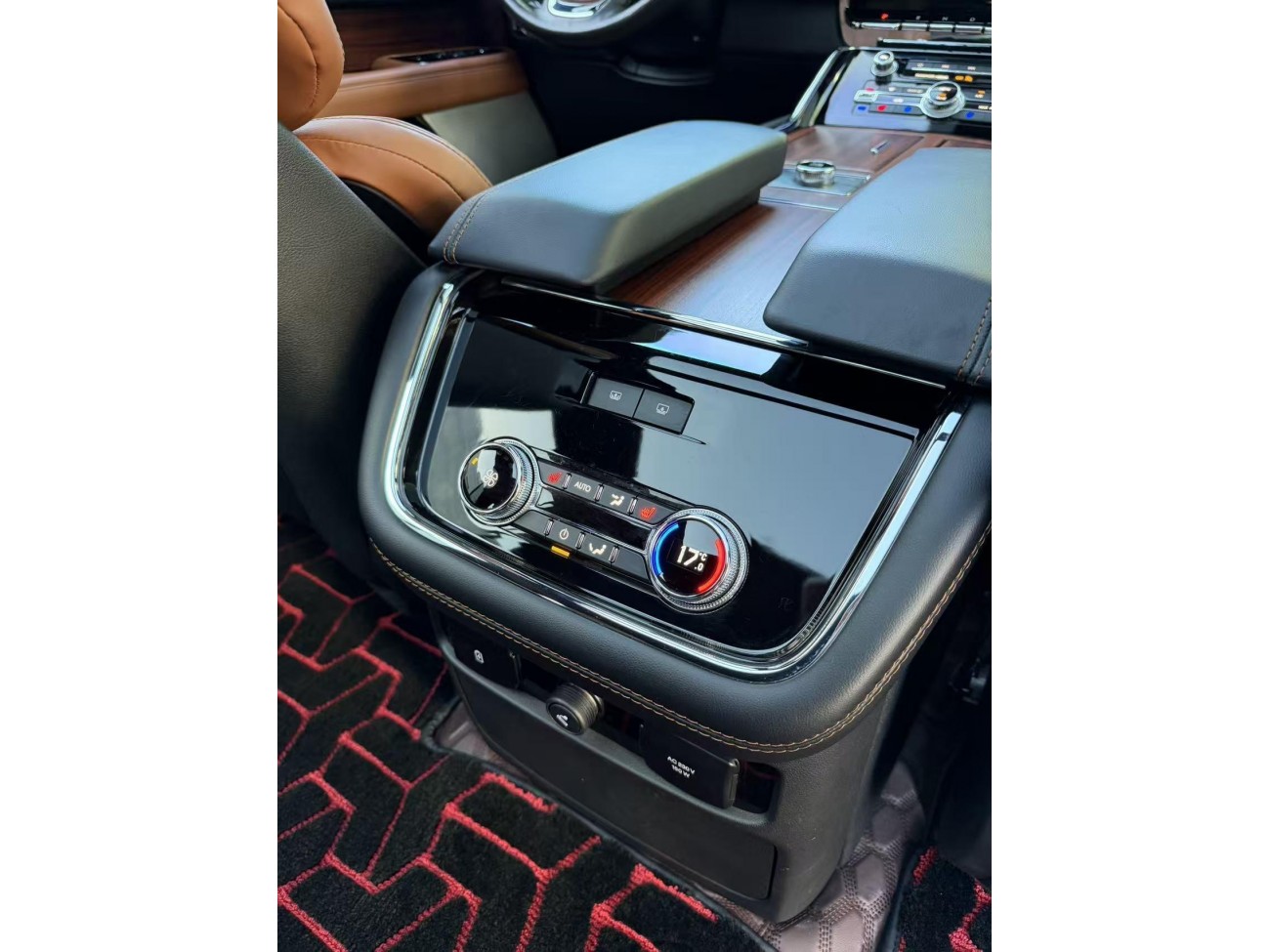 Lincoln Navigator 2021