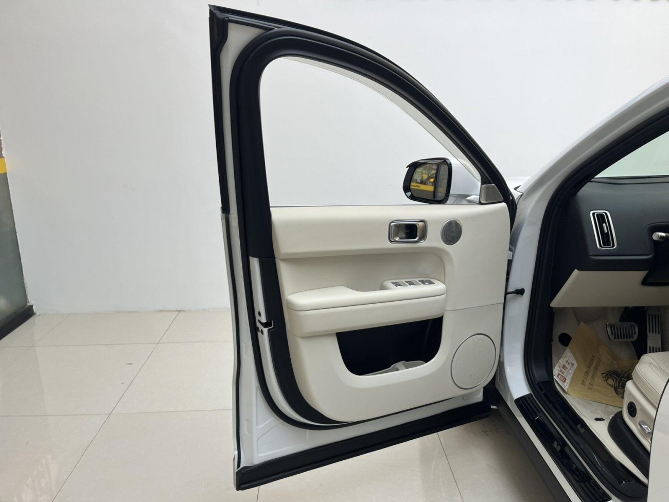 Li Auto L6 2024