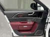 Hongqi E-HS9 2023