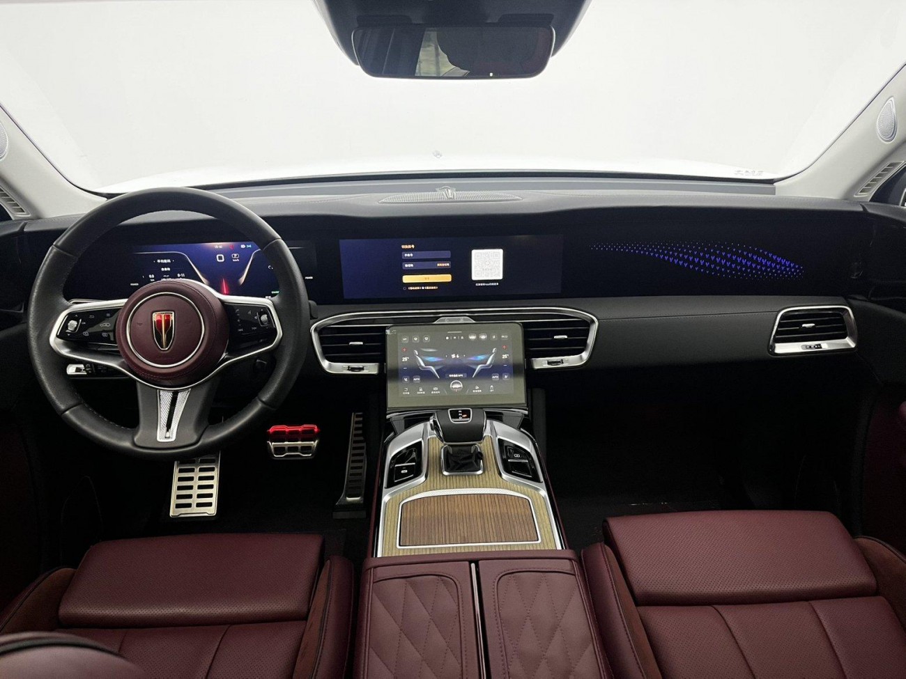 Hongqi E-HS9 2023