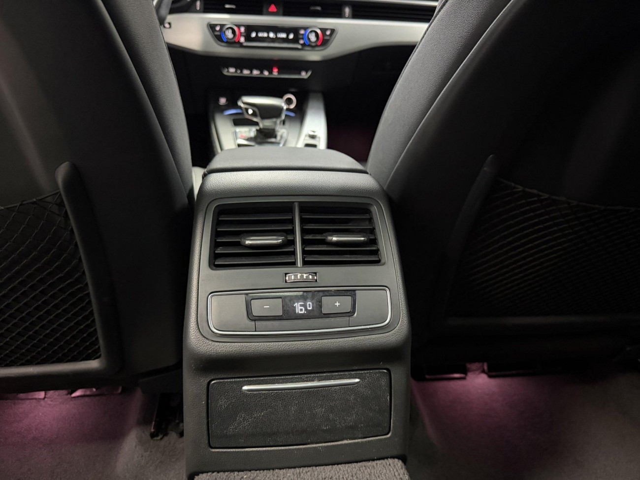 Audi A4L 40 TFSI 2023