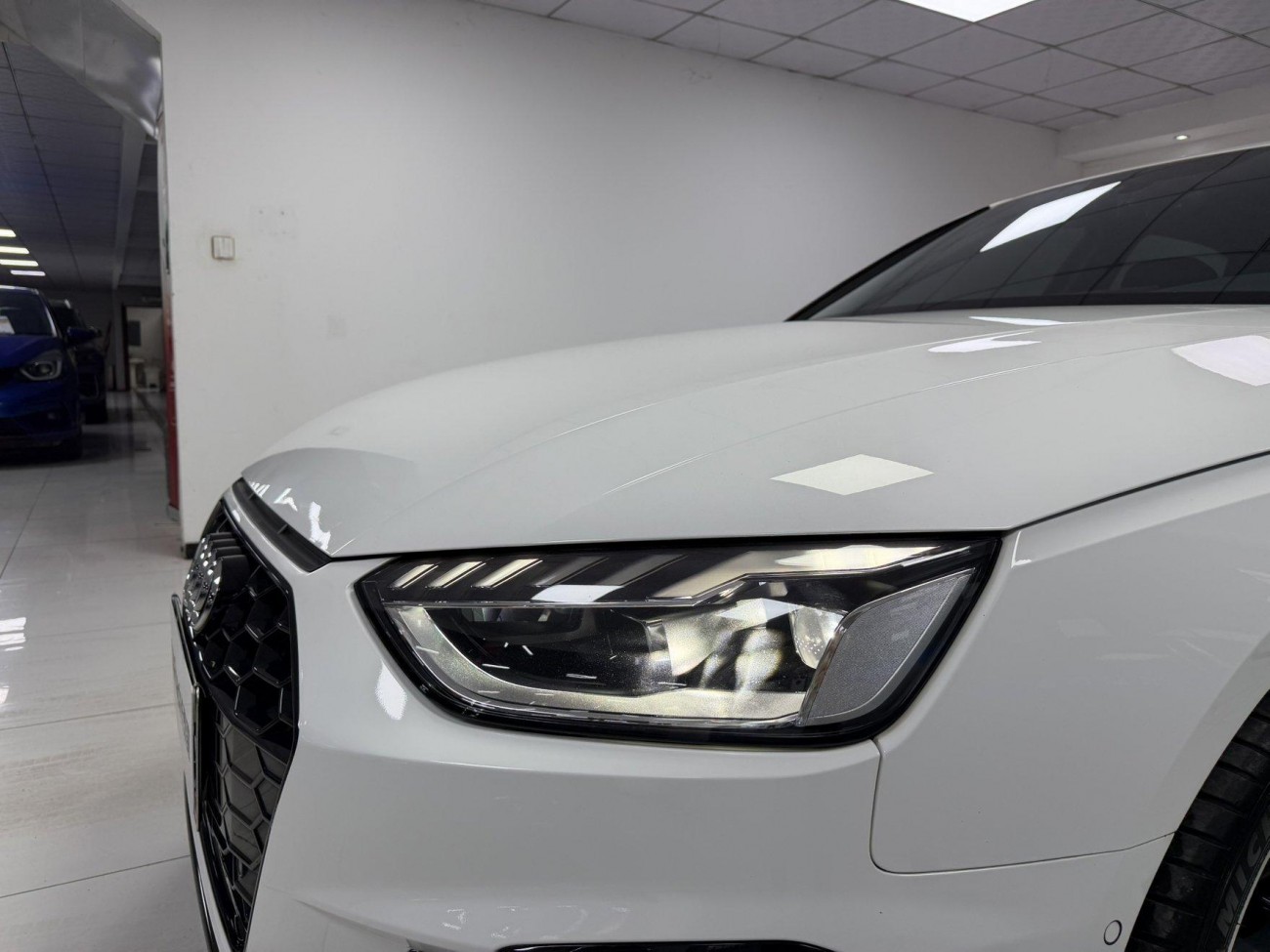 Audi A4L 40 TFSI 2023