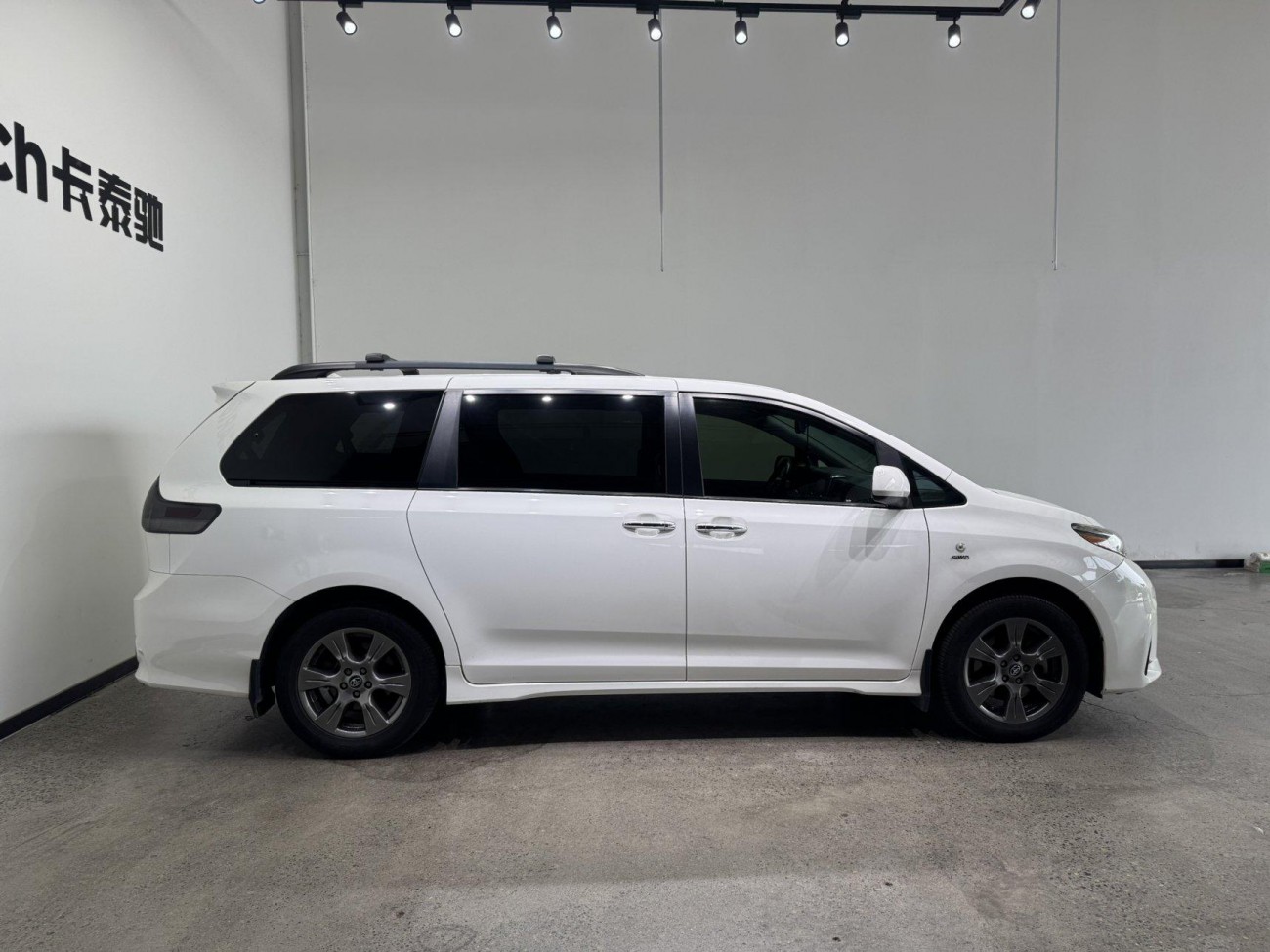 Toyota Sienna 2019
