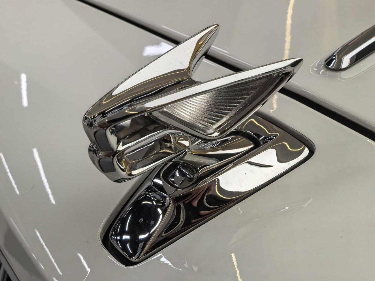 Bentley Flying Spur 2023