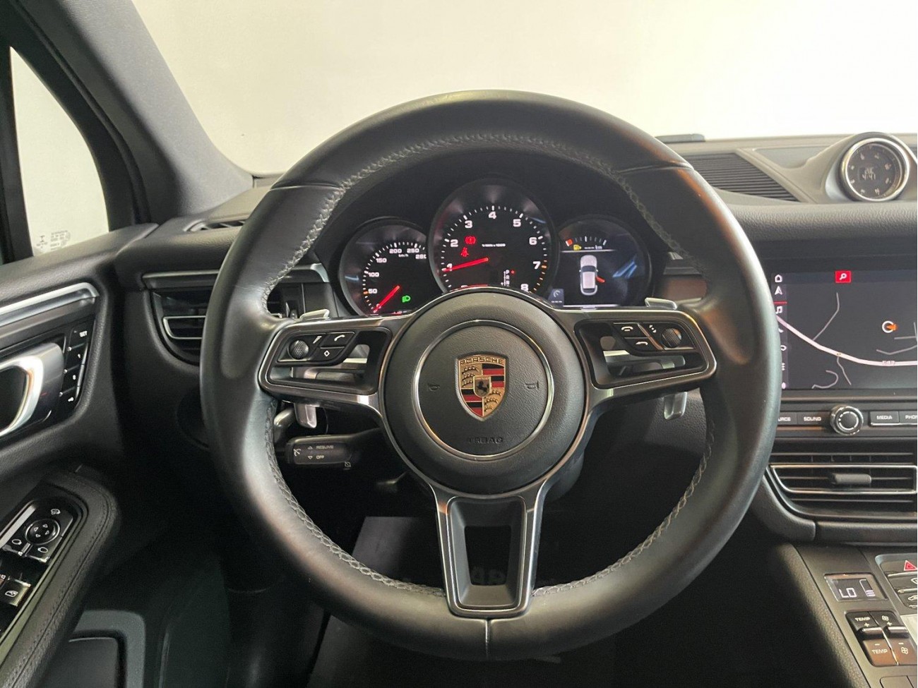 Porsche Macan 2020