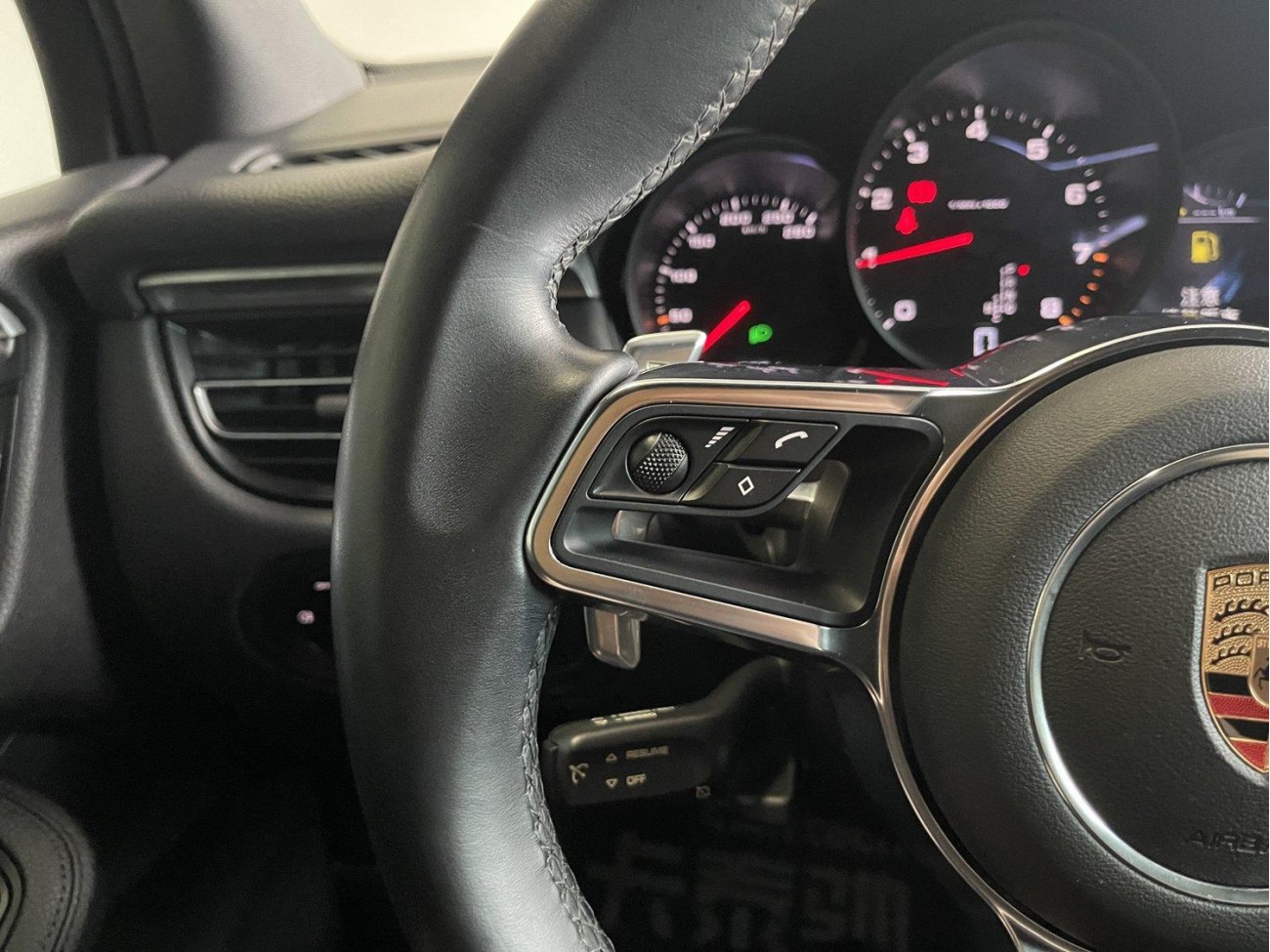 Porsche Macan 2020