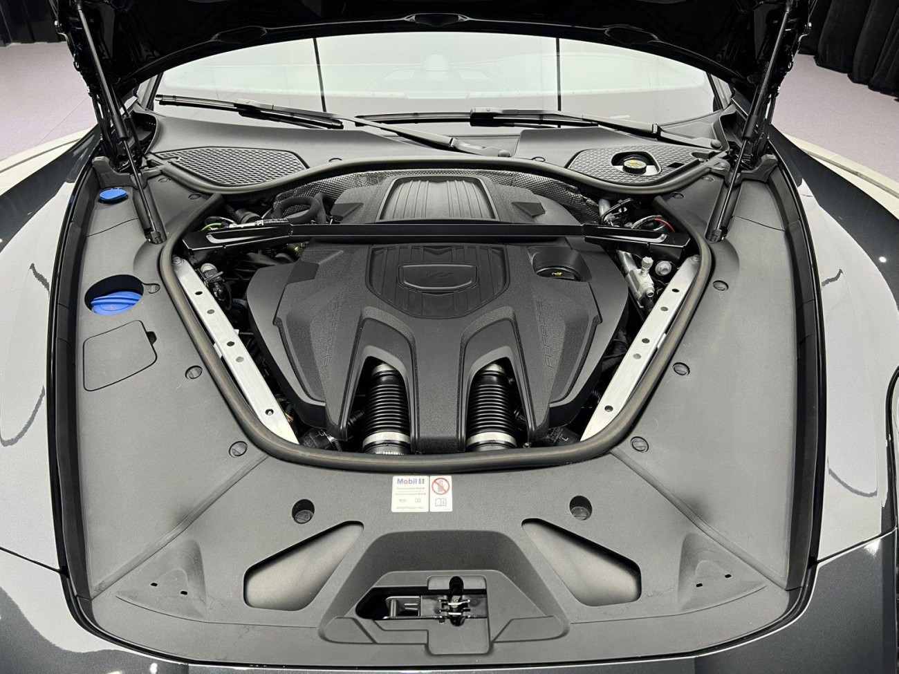 Porsche Panamera 2024