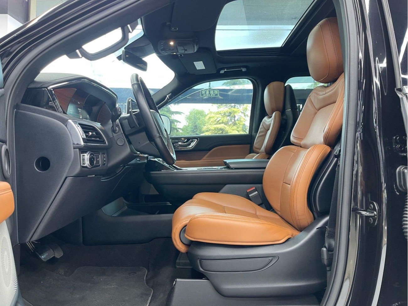 Lincoln Navigator 2021