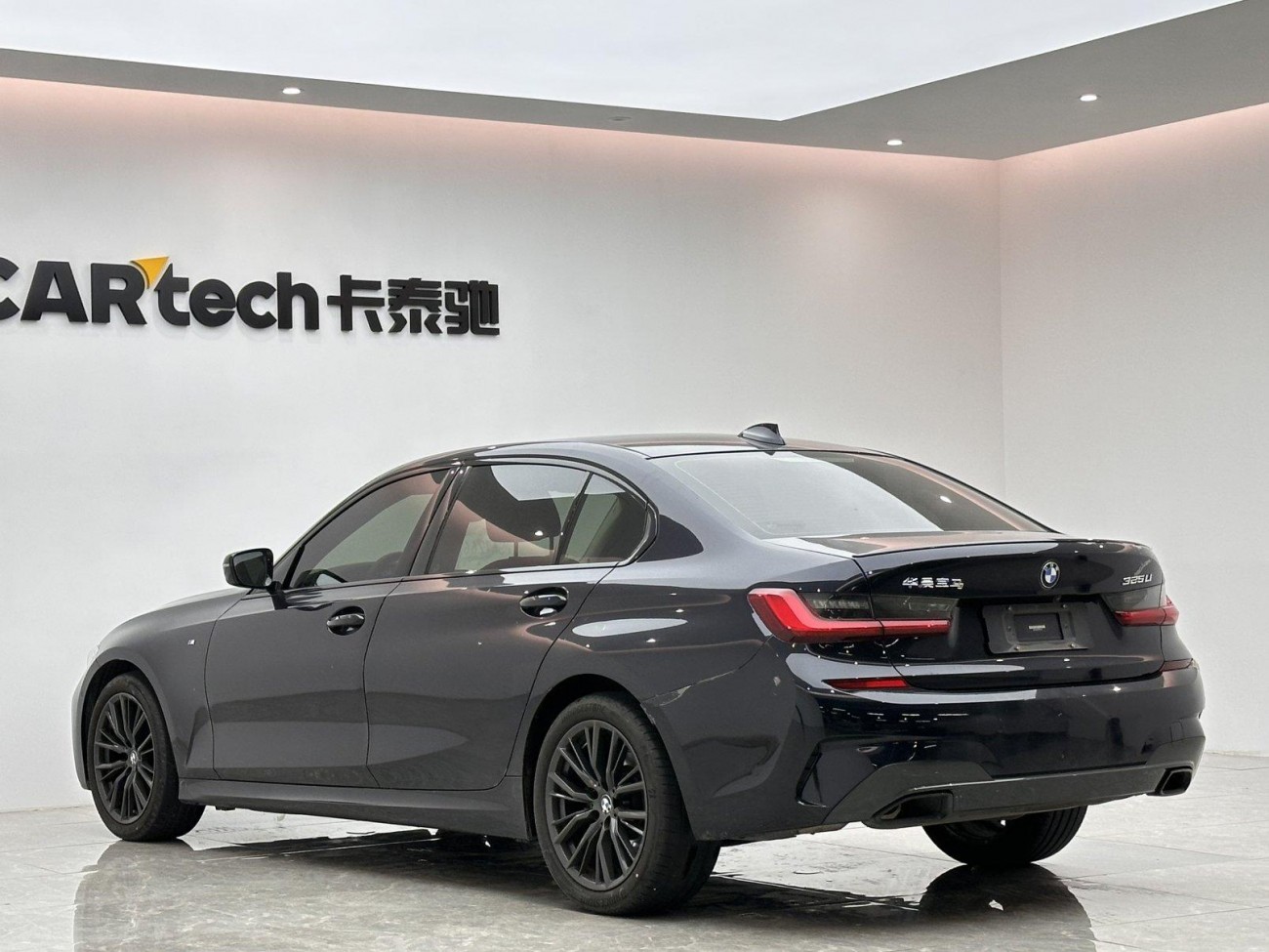 BMW 325Li 2021