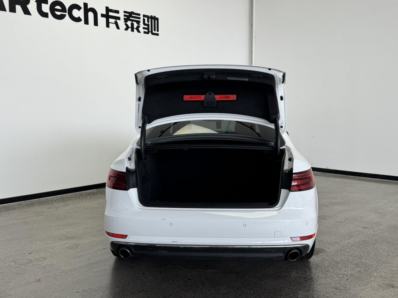 Audi A4L 30 2018