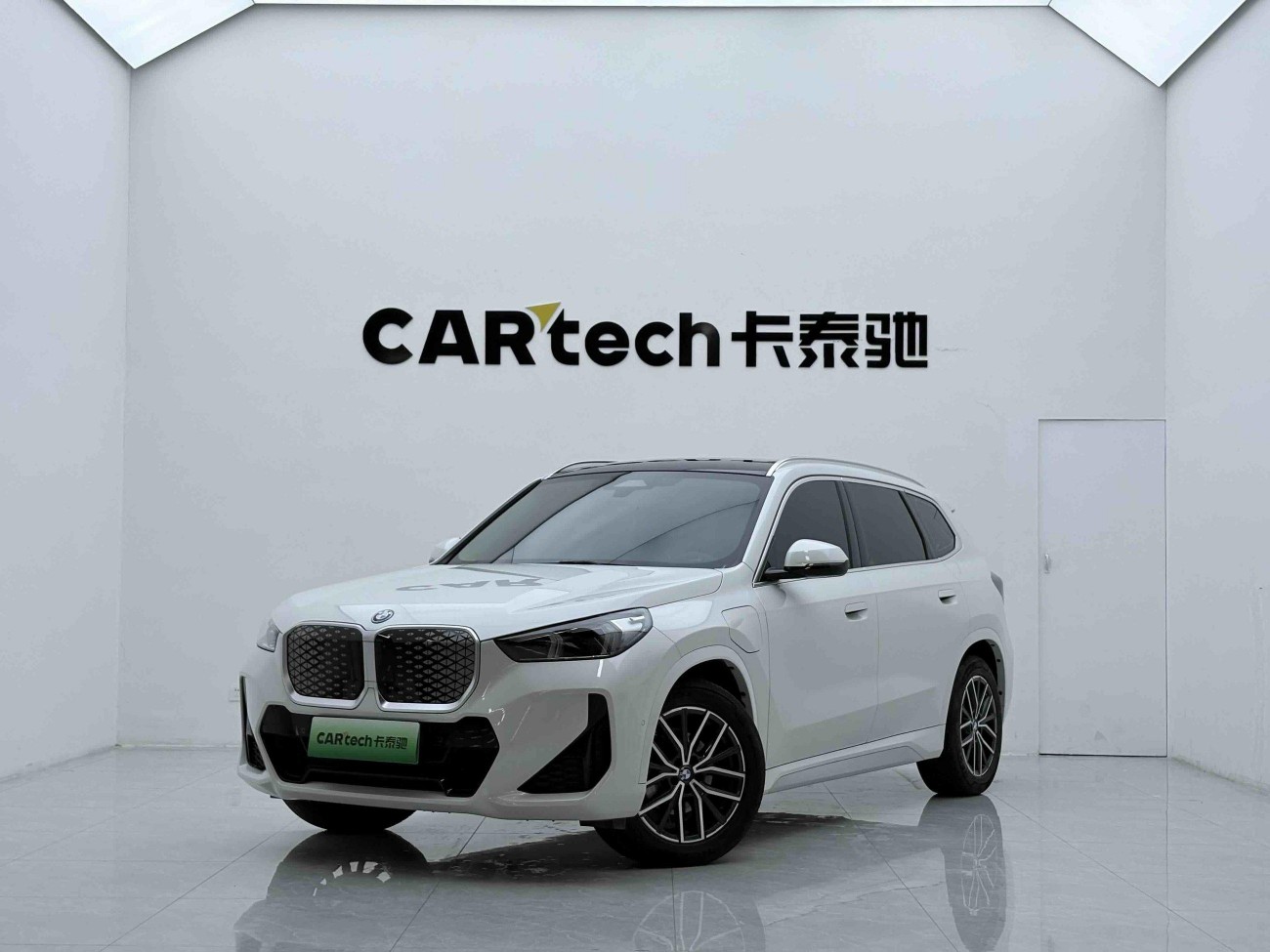 BMW iX1 2026