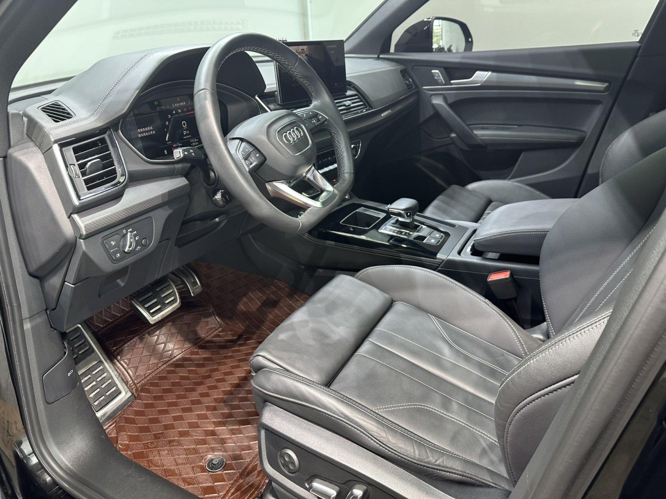 Audi Q5L 40 TFSI 2024