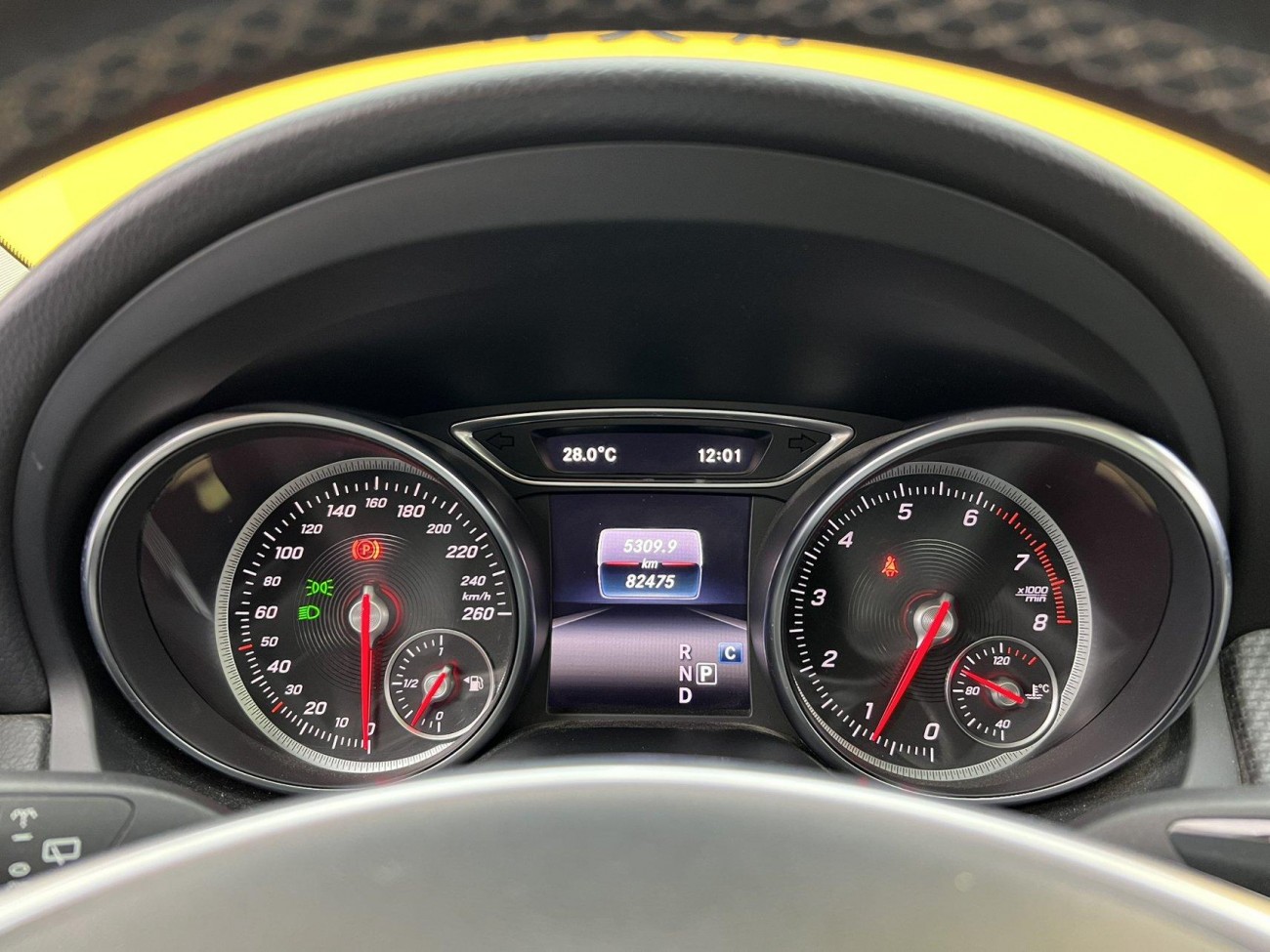 Mercedes-Benz GLA 200 2019