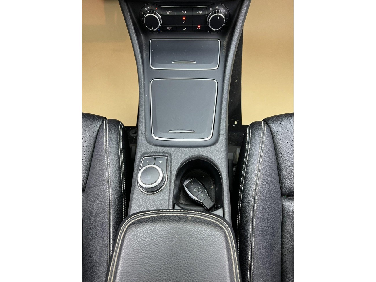 Mercedes-Benz GLA 200 2019