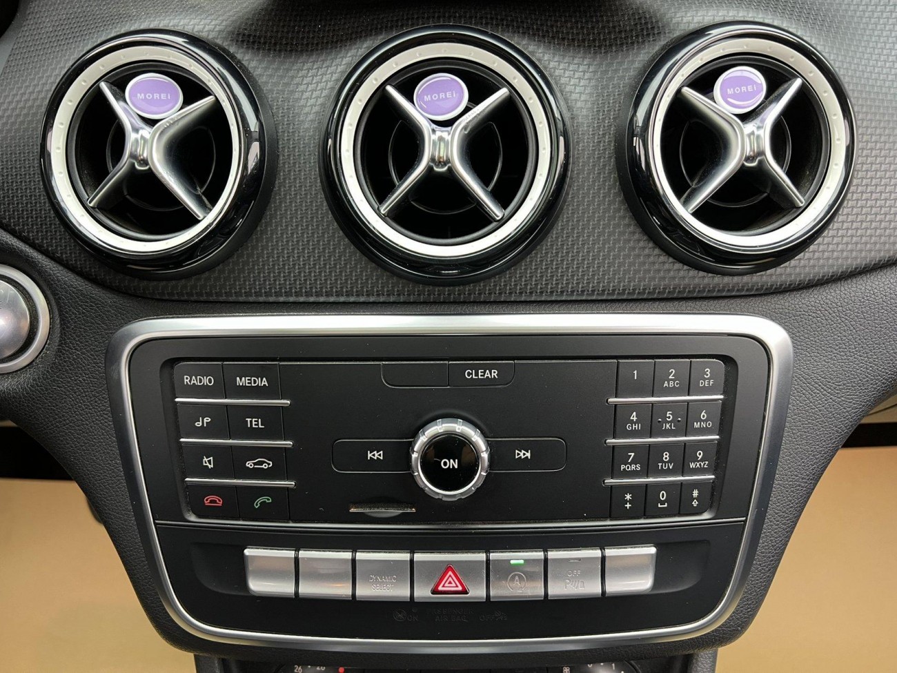 Mercedes-Benz GLA 200 2019