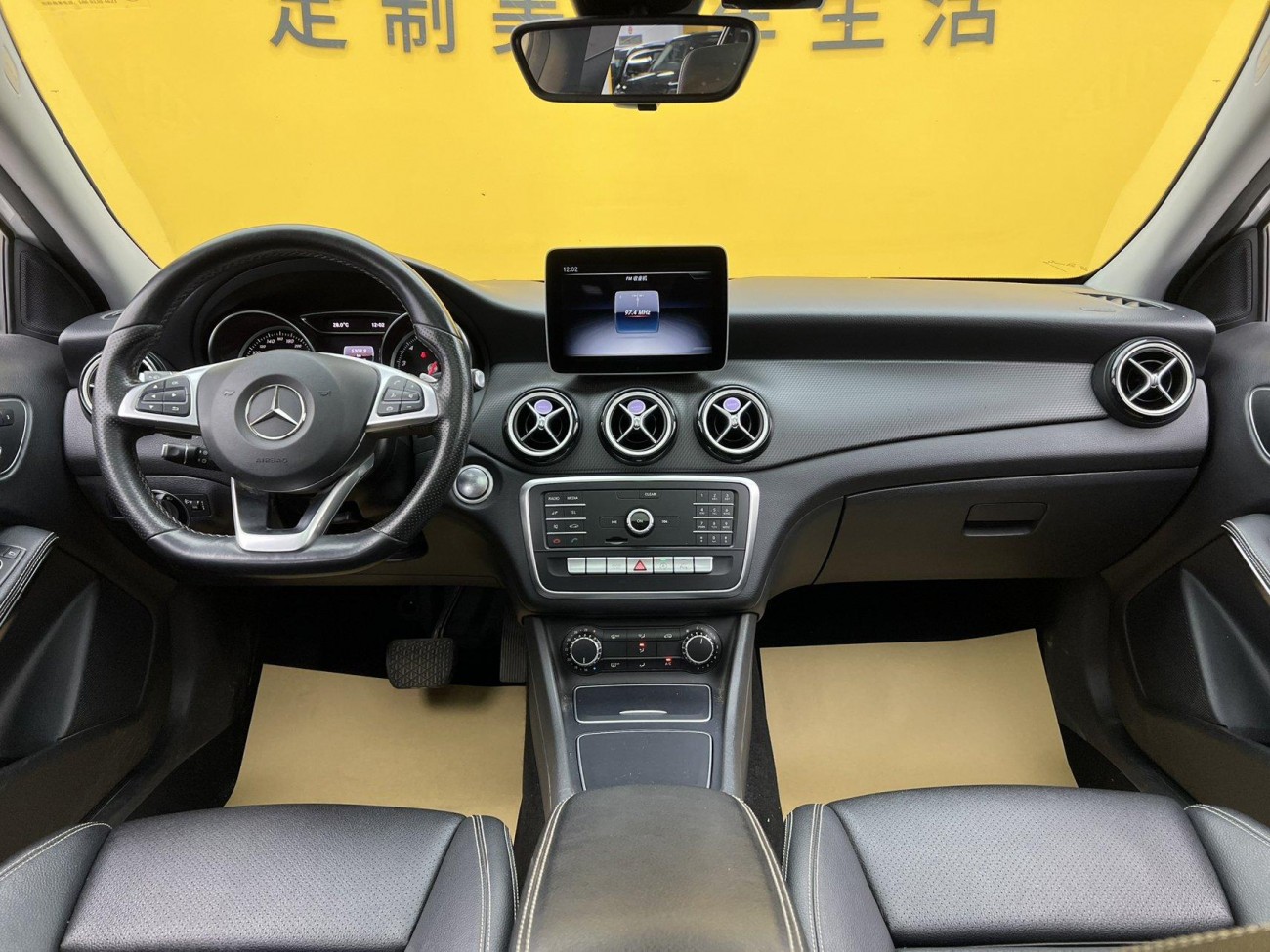 Mercedes-Benz GLA 200 2019