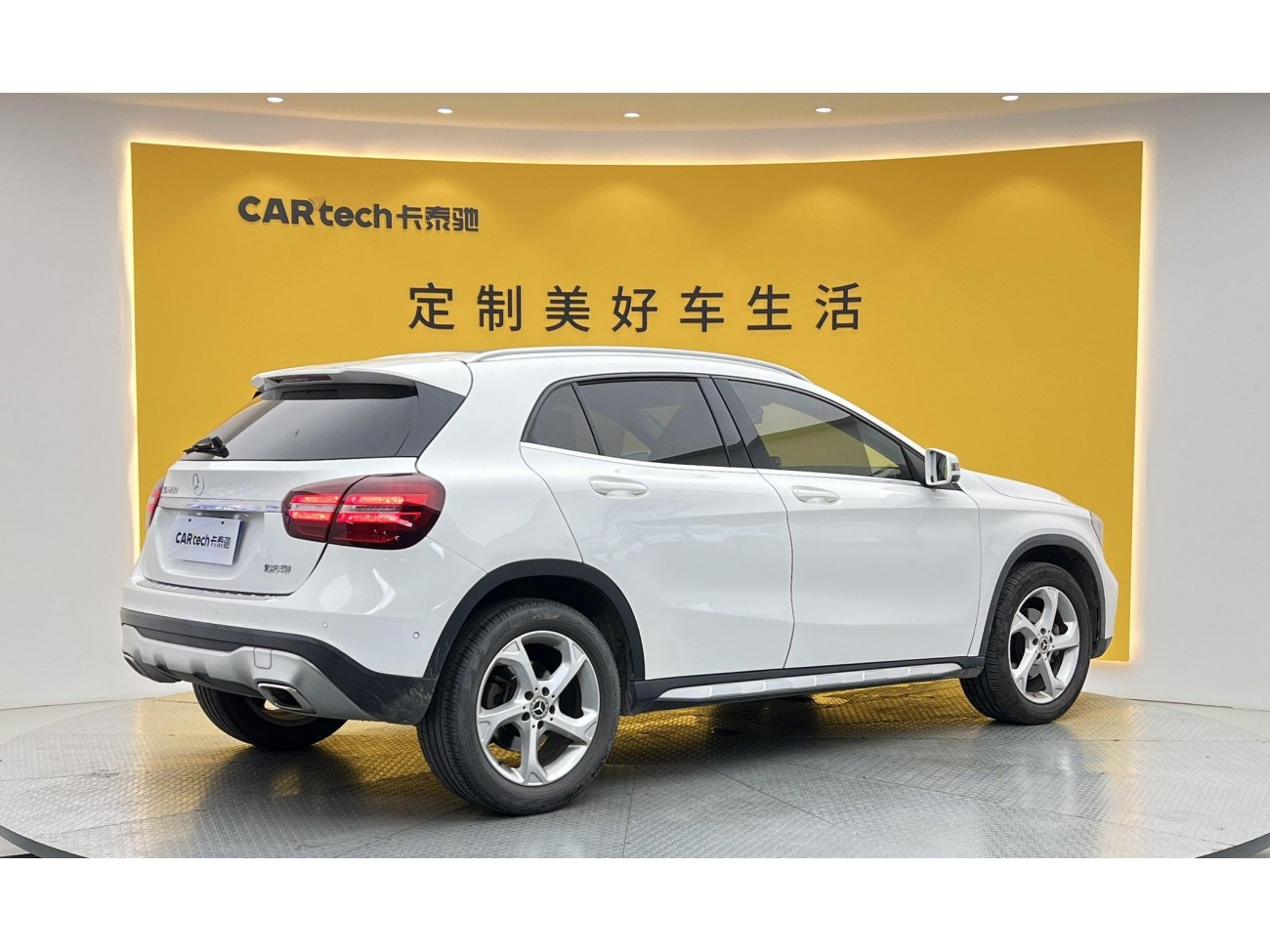 Mercedes-Benz GLA 200 2019