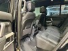 Land Rover Defender 2023