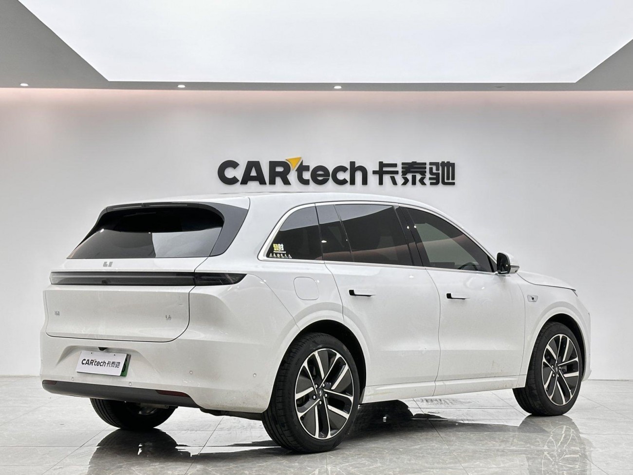 Li Auto L6 2024