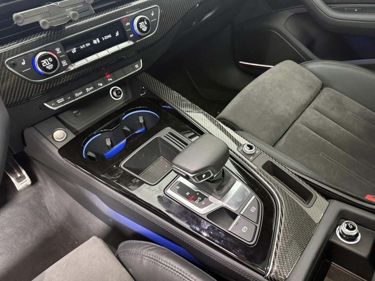 Audi A4L 45 TFSI 2023